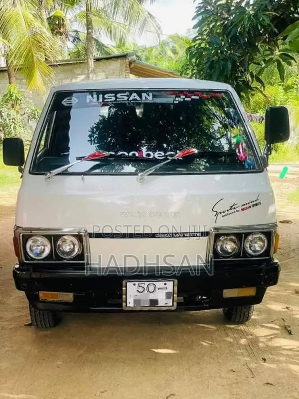 Nissan Vanette 1985 Van (Used)