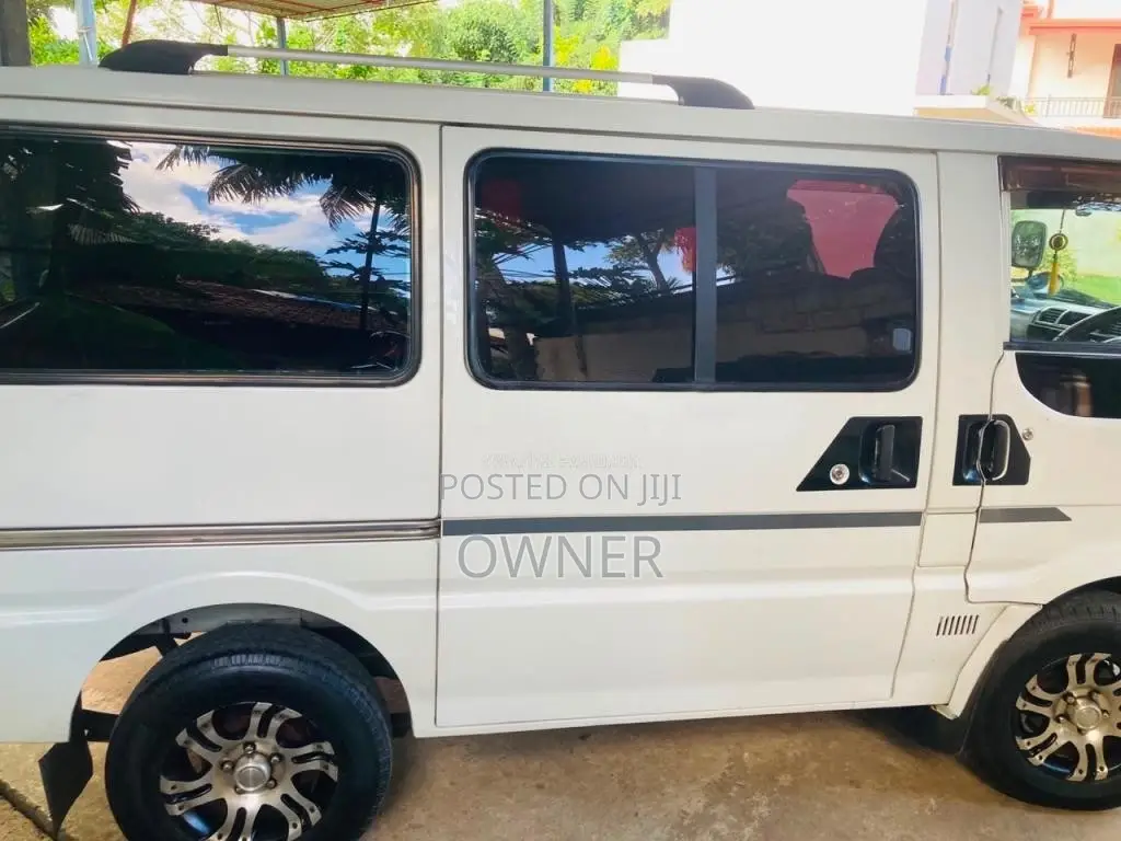 Nissan Vanette 2007 Van (Used)