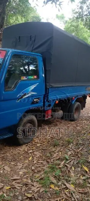 Mazda Titan 1992 Lorry (Used)