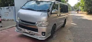Toyota KDH 200 GL 2007 Van (Used)