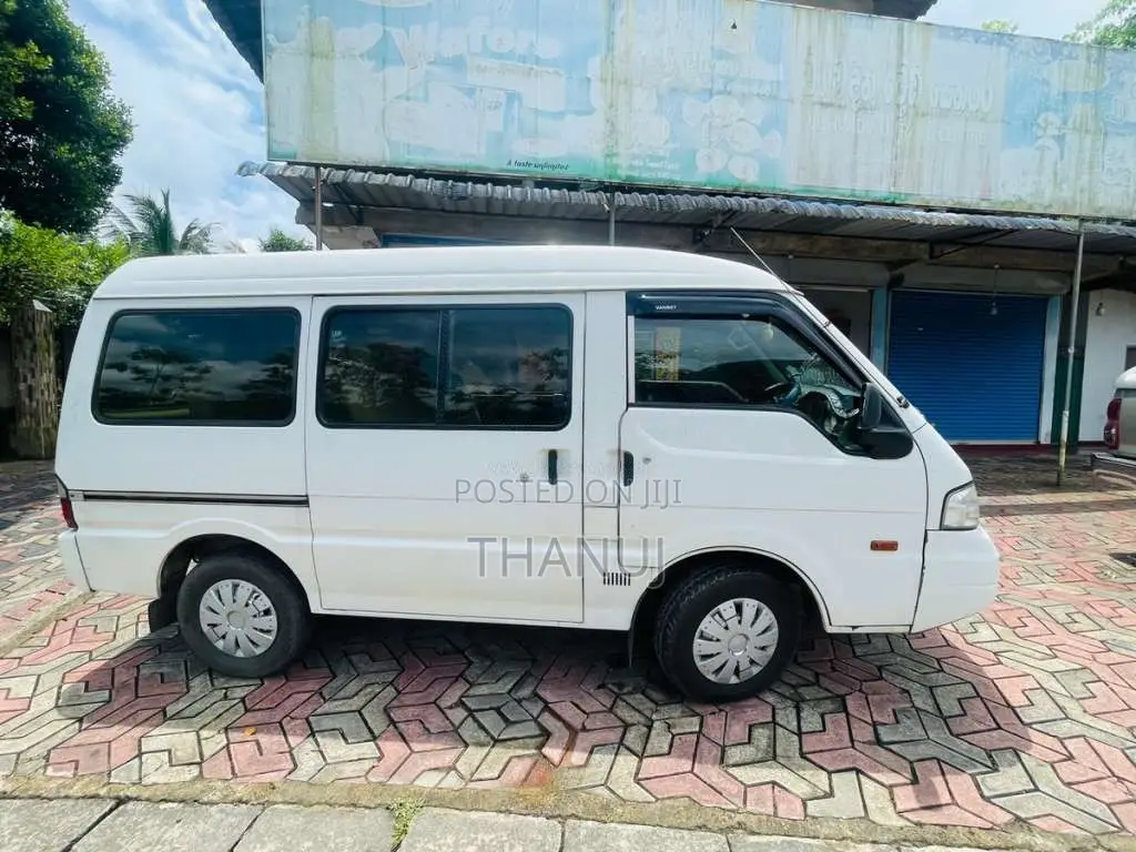 Mazda Bongo 2012 Van (Used)
