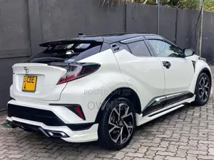 Toyota CHR NGX 10 GT TURBO 2018 SUV (Used)