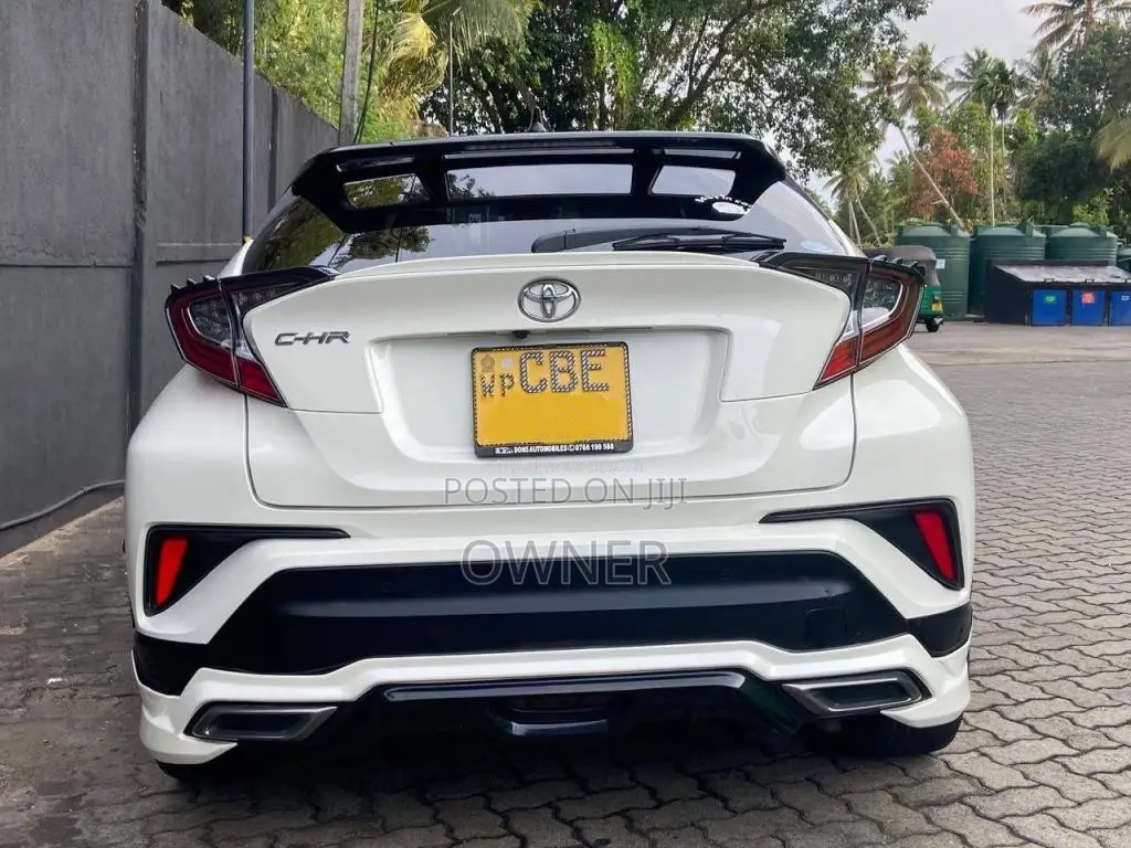 Toyota CHR NGX 10 GT TURBO 2018 SUV (Used)