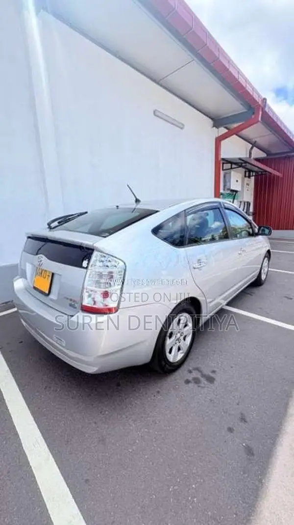 Toyota Prius 2008 Car (Used)