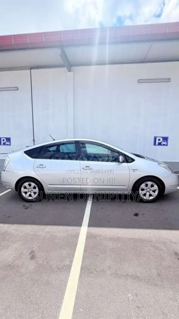 Toyota Prius 2008 Car (Used)