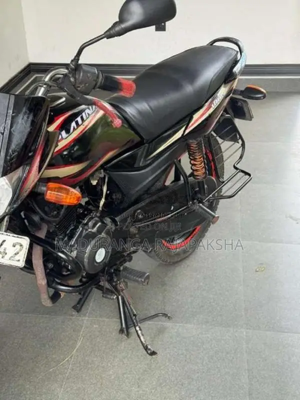 Bajaj Platina 2015 Motorbike (Used)