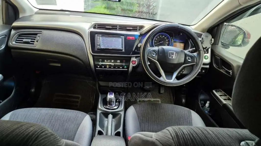 Honda Grace 2014 Car (Used)