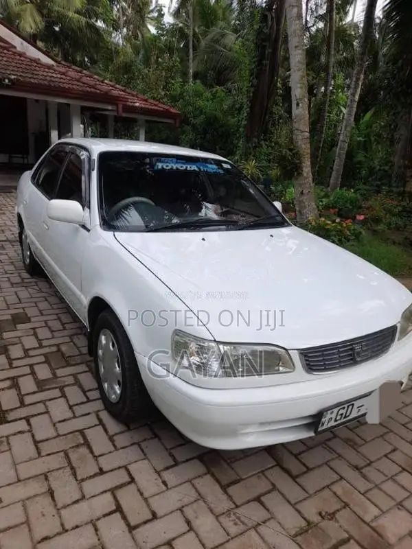 Toyota 110 2000 Car (Used)