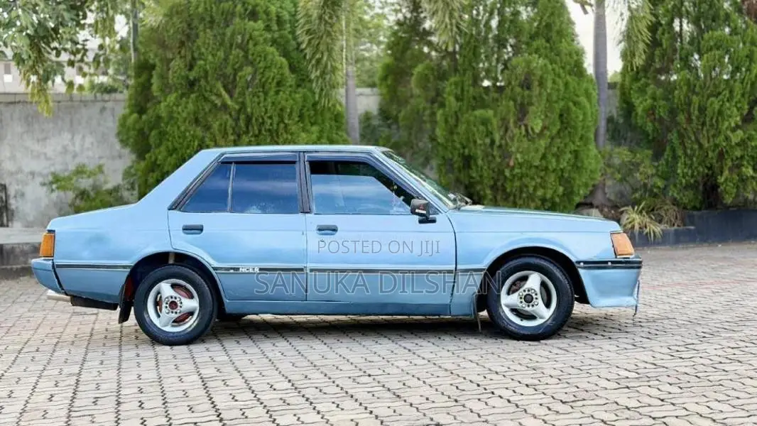 Mitsubishi Lancer Box 1980 Car (Used)