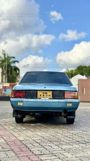 Mitsubishi Lancer Box 1980 Car (Used)