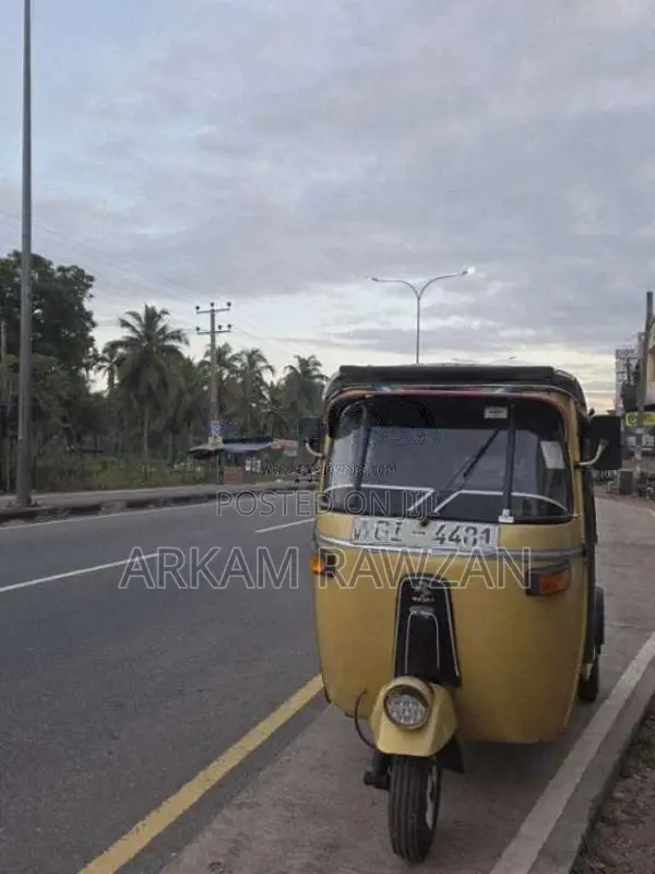 Bajaj 2 Stroke 2003 Three Wheel (Used)