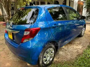 Toyota Vitz 2015 Car (Used)