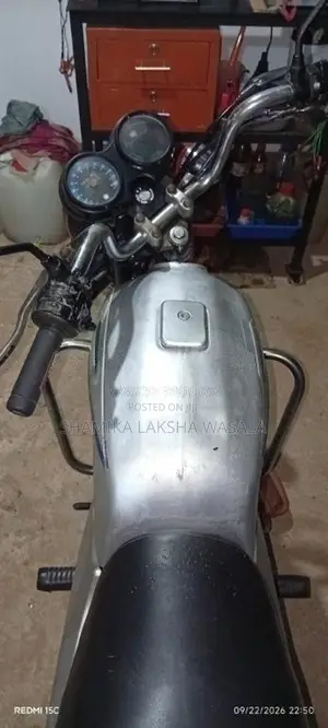 Bajaj Boxer CT 2003 Motorbike (Used)