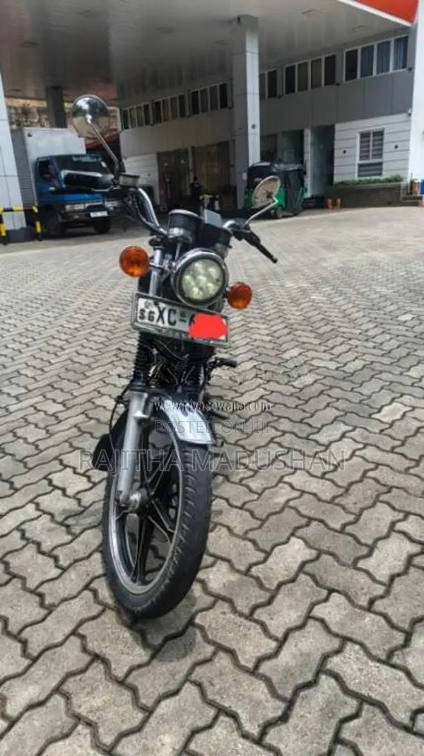 Suzuki GN125 2012 Motorbike (Used)
