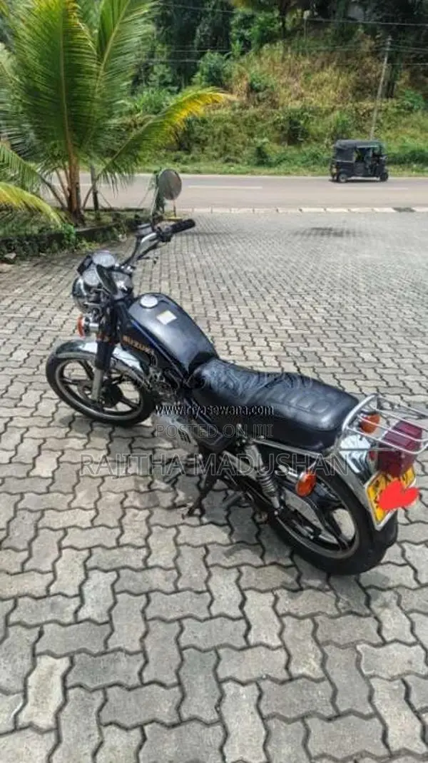 Suzuki GN125 2012 Motorbike (Used)