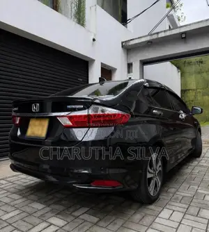 Honda Grace EX 2014 Car (Used)