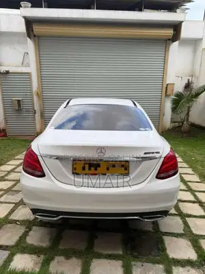 Mercedes-Benz C180 2016 Car (Used)