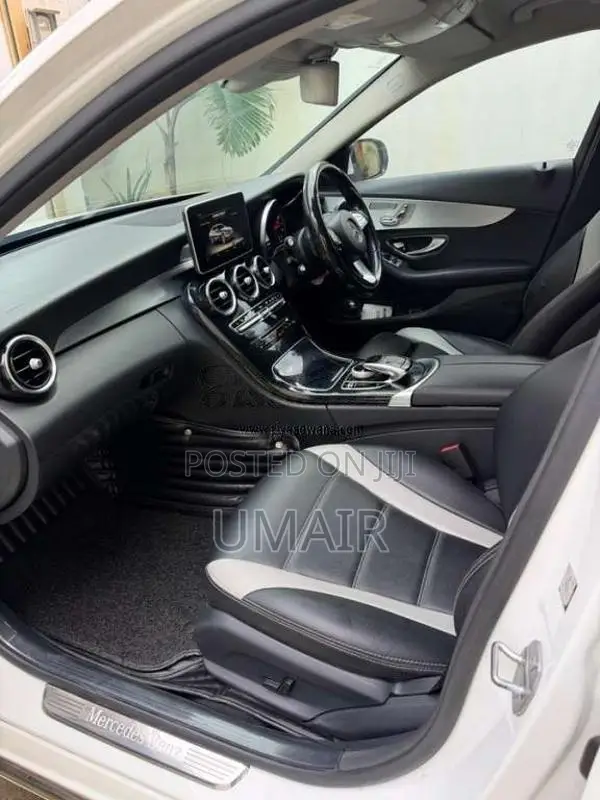 Mercedes-Benz C180 2016 Car (Used)