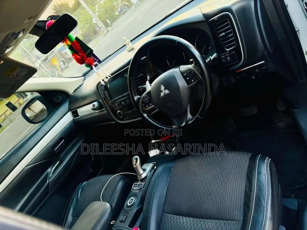 Mitsubishi Outlander 2015 SUV (Used)