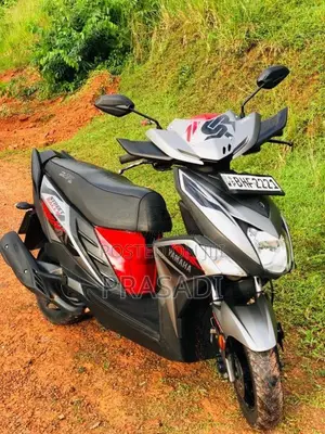 Yamaha ZR 2018 Motorbike (Used)