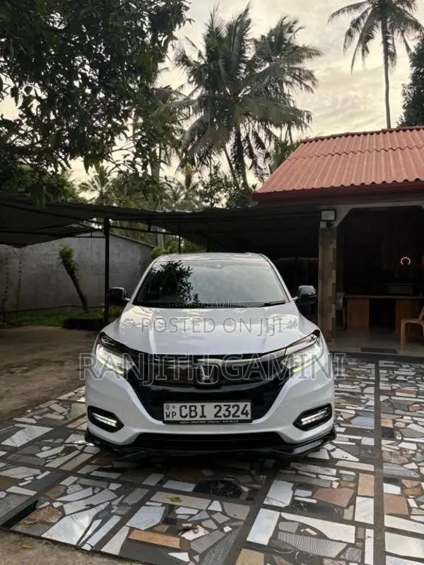 Honda Vezel Sensing 2019 SUV (Used)