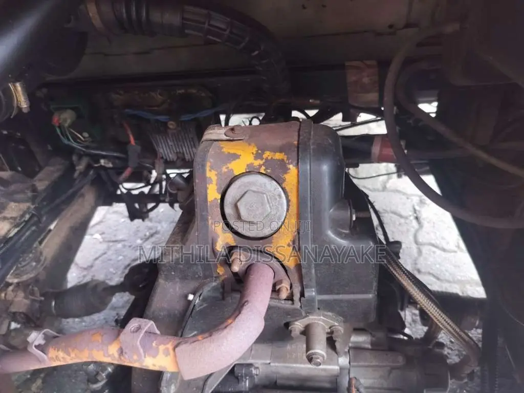Bajaj 4 Stroke 2011 Three Wheel (Used)