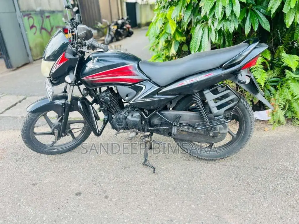 Honda Dream Yuga 2013 Motorbike (Used)