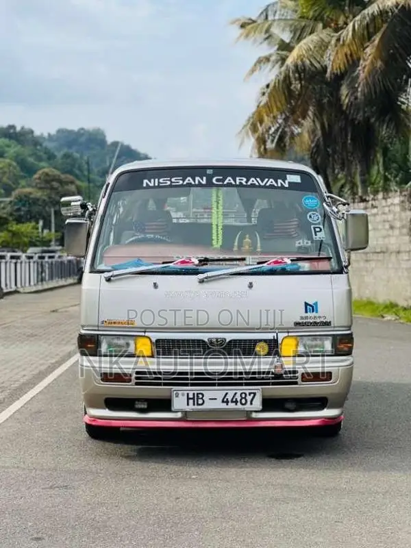 Nissan Caravan 1997 Van (Used)