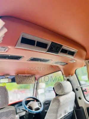Nissan Caravan 1997 Van (Used)