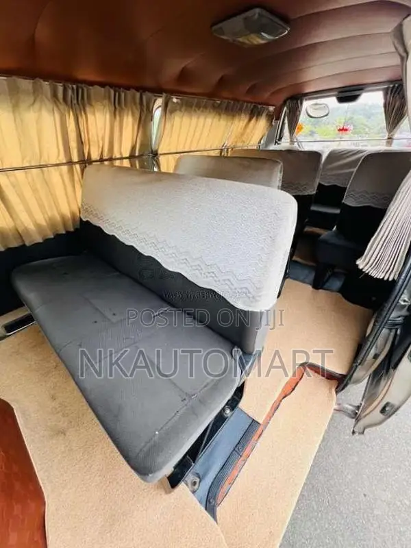 Nissan Caravan 1997 Van (Used)