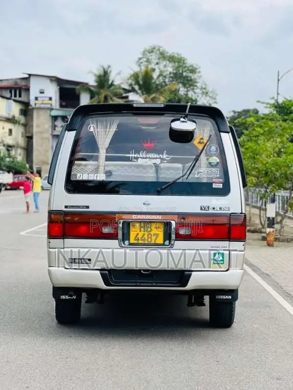 Nissan Caravan 1997 Van (Used)
