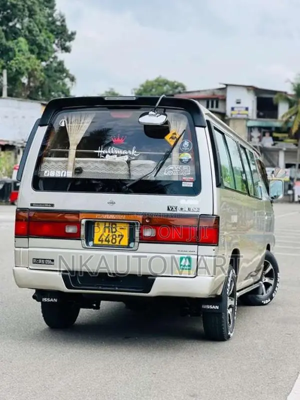 Nissan Caravan 1997 Van (Used)