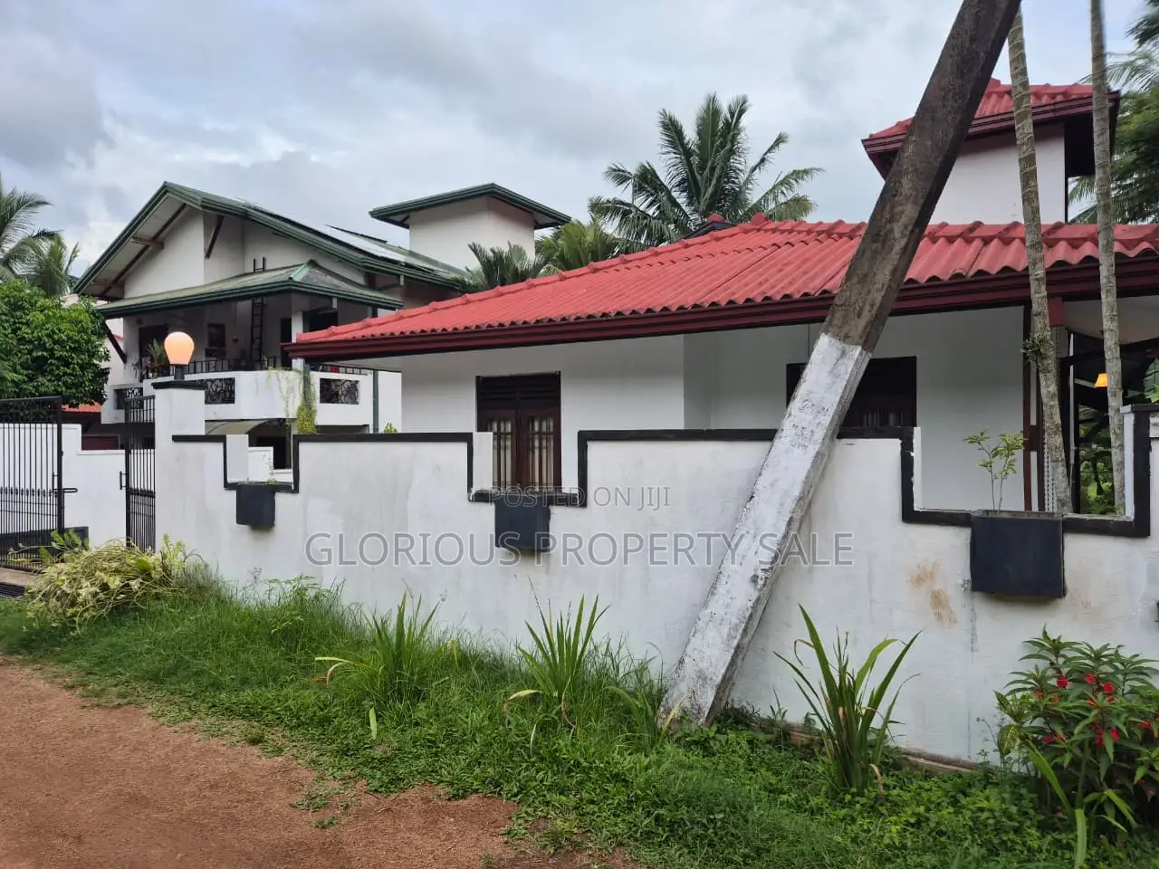 3bdrm House in Visal Uyana, Delgoda for sale