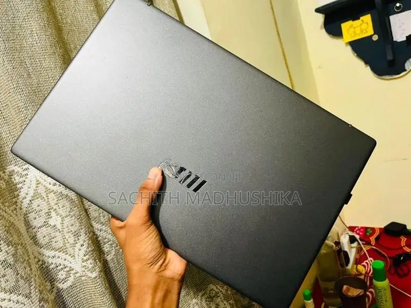 MSI F15 Laptop iPhone Or Another Lap