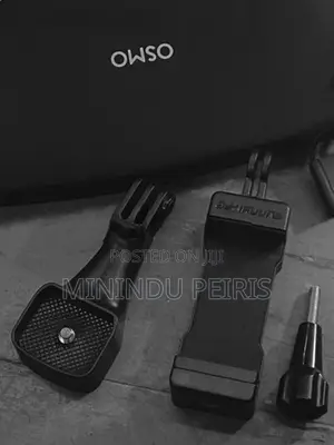 DJI Osmo Pocket 4 Creator Combo