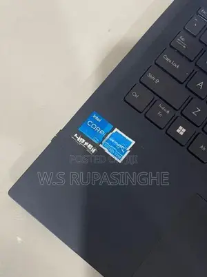Asus Expertbook i5 12th GEN