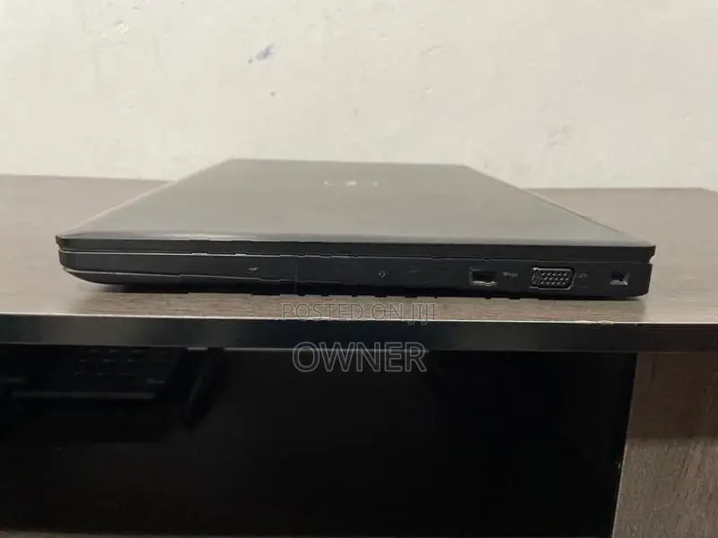 Dell Latitude 5580 Laptop