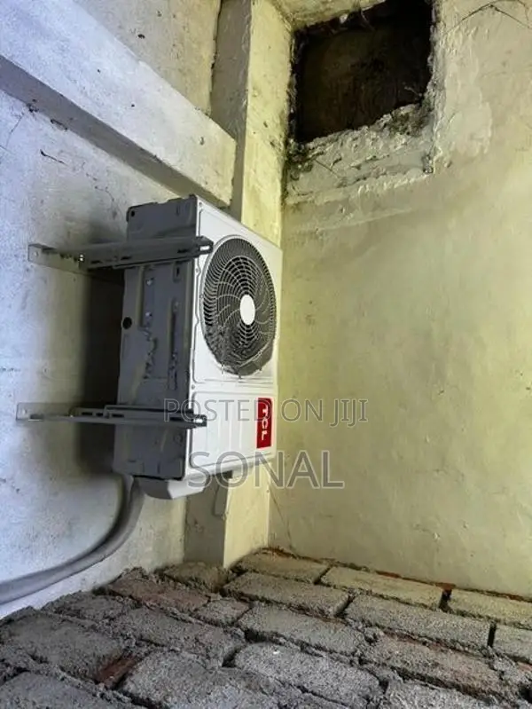 TCL 12000BTU Non-inverter Air Conditioner