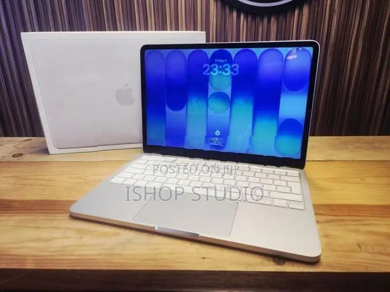 MacBook Neo 256GB