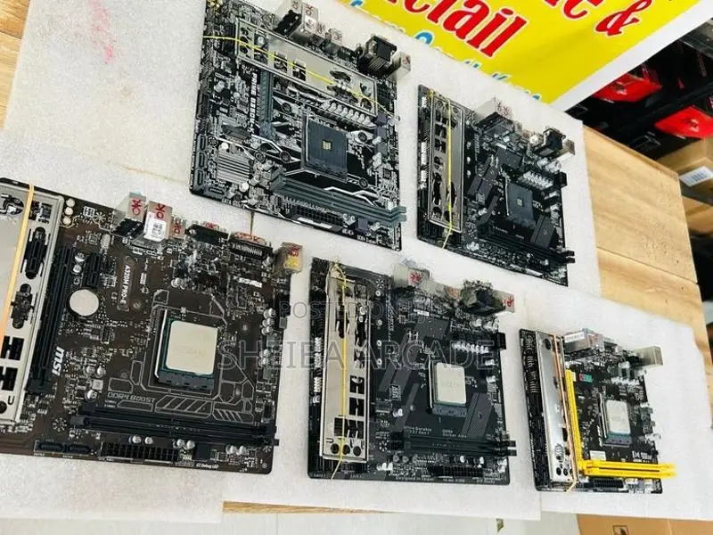RYZEN A320 AMD MOTHERBOARD