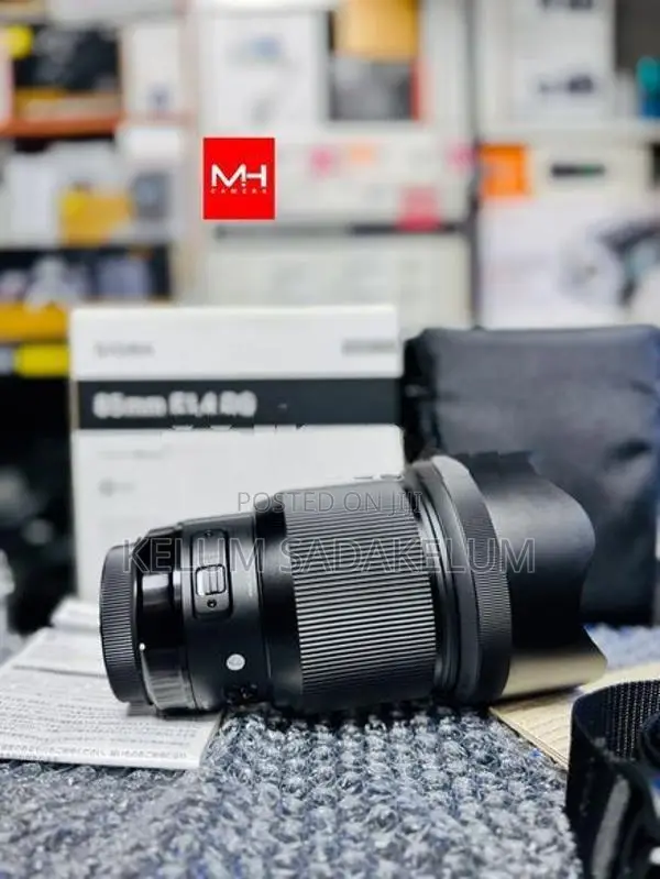 Sigma 85mm 1.4F ART Lens Full Set Box Pouch Canon Mount