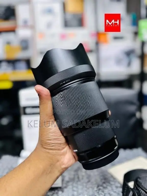 Sigma 85mm 1.4F ART Lens Full Set Box Pouch Canon Mount