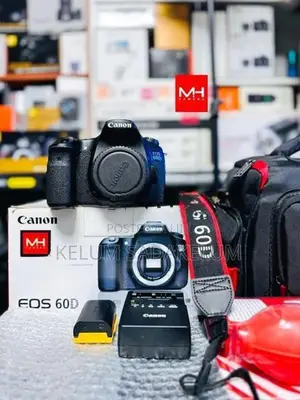 Canon Eos 60D DSLR Camera Full Set Box