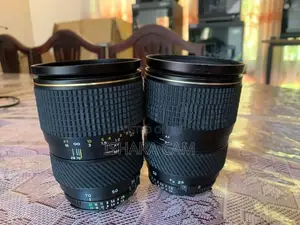 Nikon 28-70 F2.8 DSLR lens