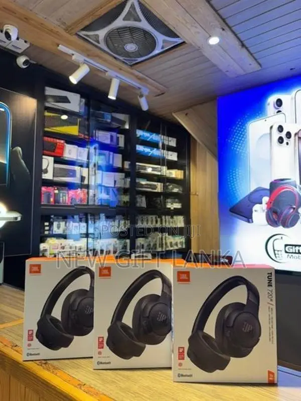 JBL Tune 720BT Headphone