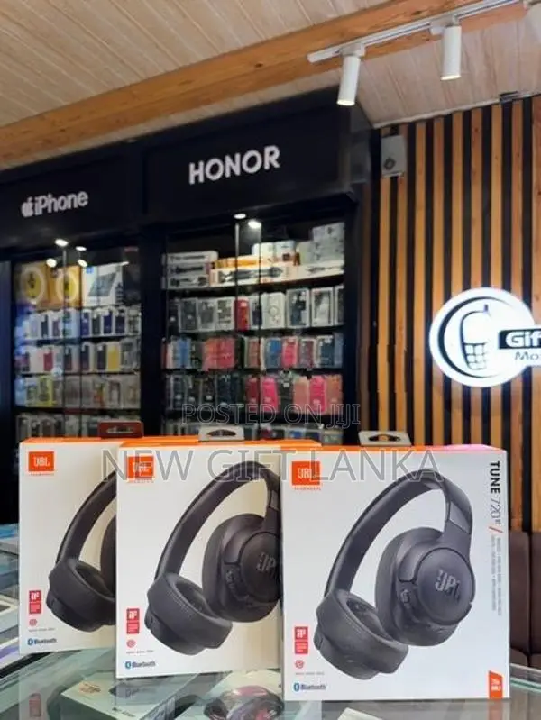 JBL Tune 720BT Headphone
