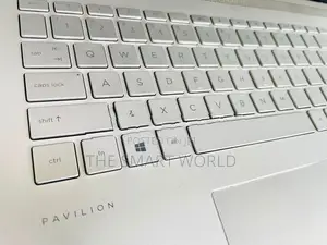 HP Pavilion Core i7 8th 16GB RAM 256GB NVMe NVIDIA 940MX Gaming Laptop