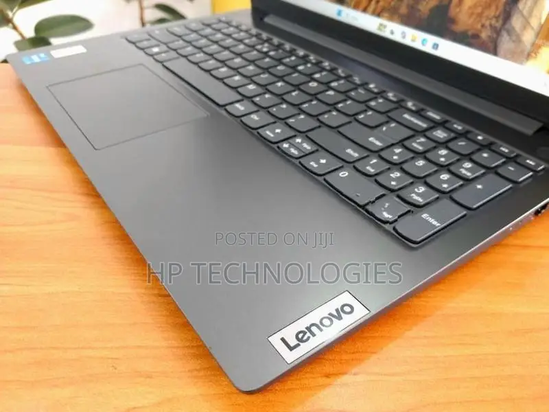 LENOVO I3 13 GEN 8GB RAM 512GB SSD