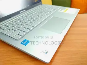 ASUS I3 13 GEN VIVO BOOK 8GB RAM 512GB SSD