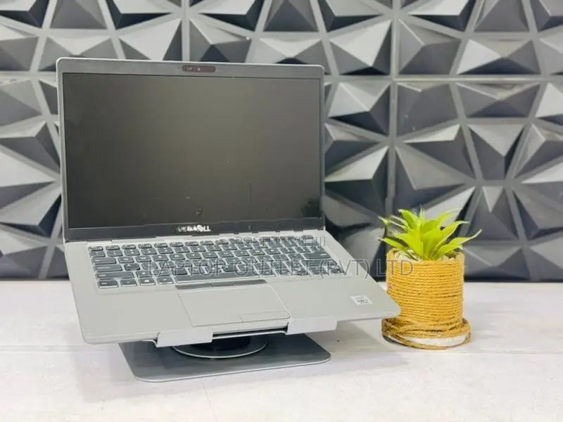 Dell [ H Processor ] Core I7 10th Gen /16GB RAM/256GB NVMe/14 FHD IPS